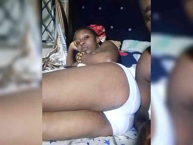 NigerianPusyAndCock webcam