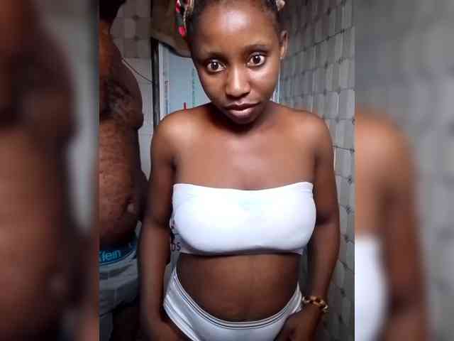 NigerianPusyAndCock webcam