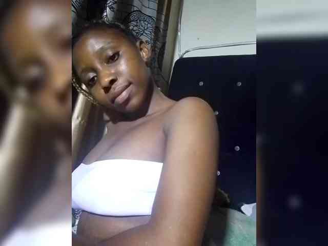 NigerianPusyAndCock webcam