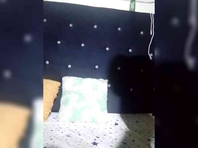 NigerianPusyAndCock webcam