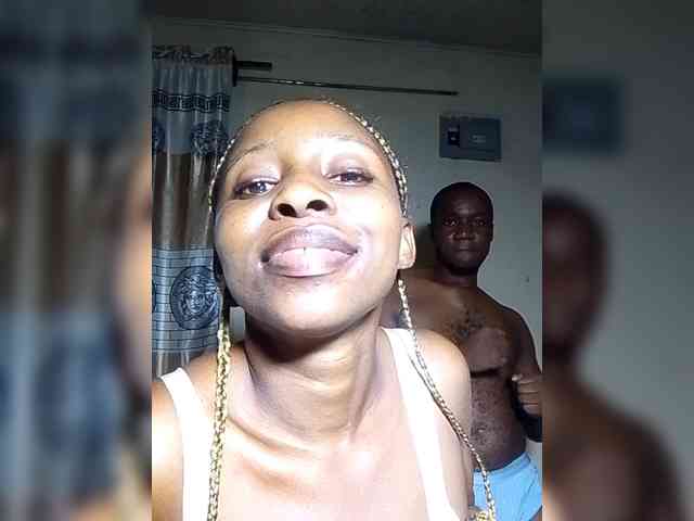 NigerianPusyAndCock webcam