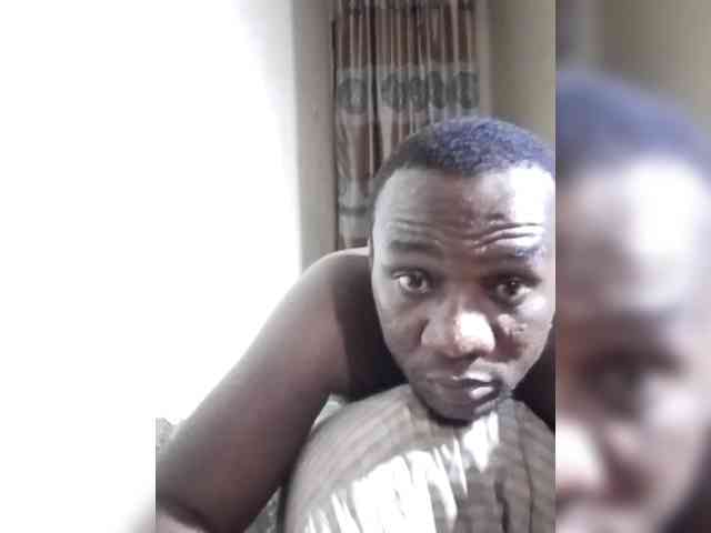 NigerianPusyAndCock webcam