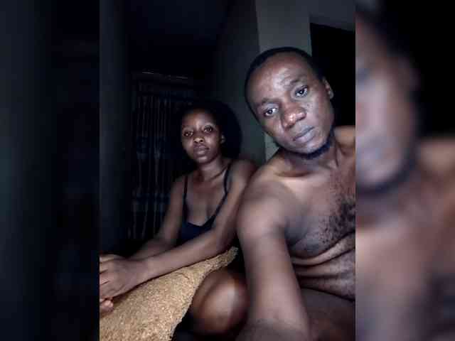 NigerianPusyAndCock webcam