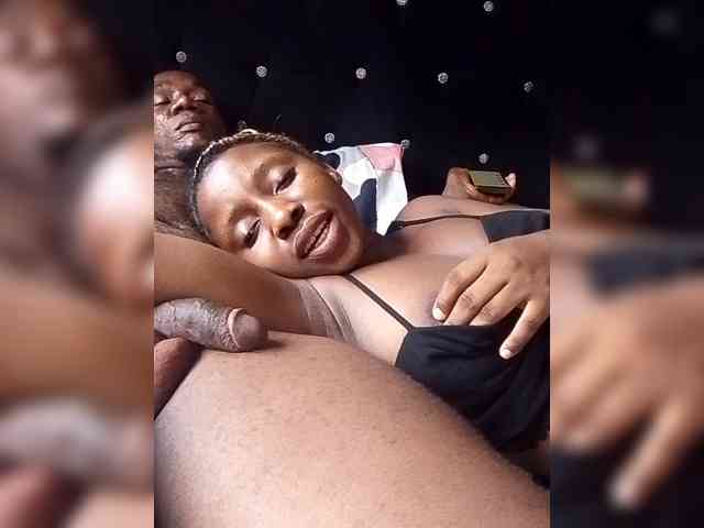 NigerianPusyAndCock webcam
