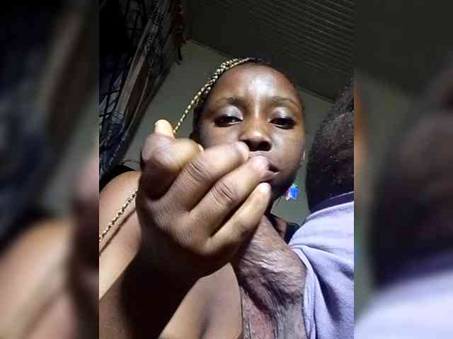 NigerianPusyAndCock webcam