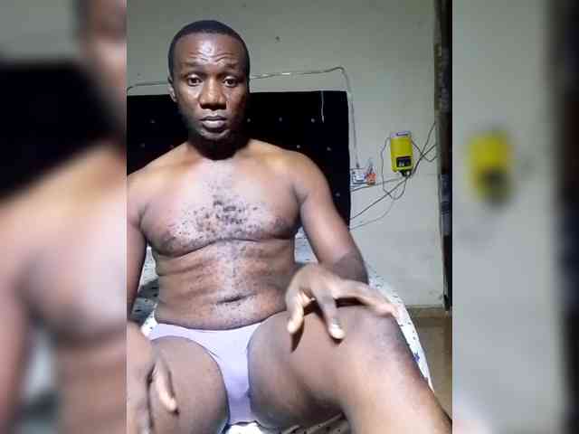 NigerianPusyAndCock webcam