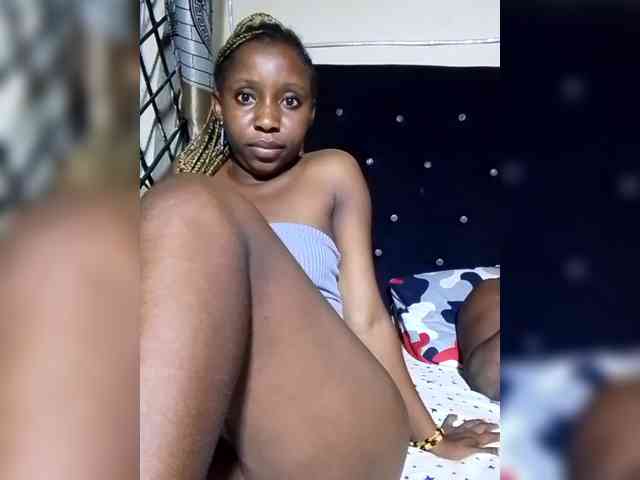 NigerianPusyAndCock webcam