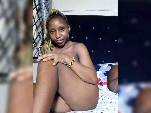 NigerianPusyAndCock webcam