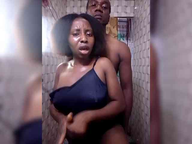 NigerianPusyAndCock webcam