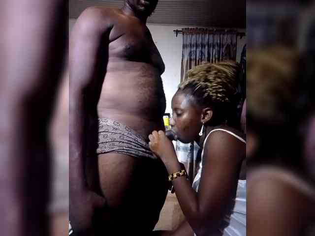 NigerianPusyAndCock webcam