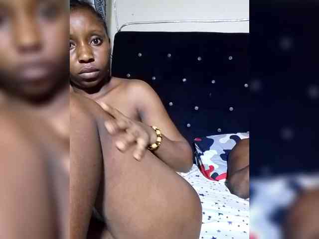 NigerianPusyAndCock webcam