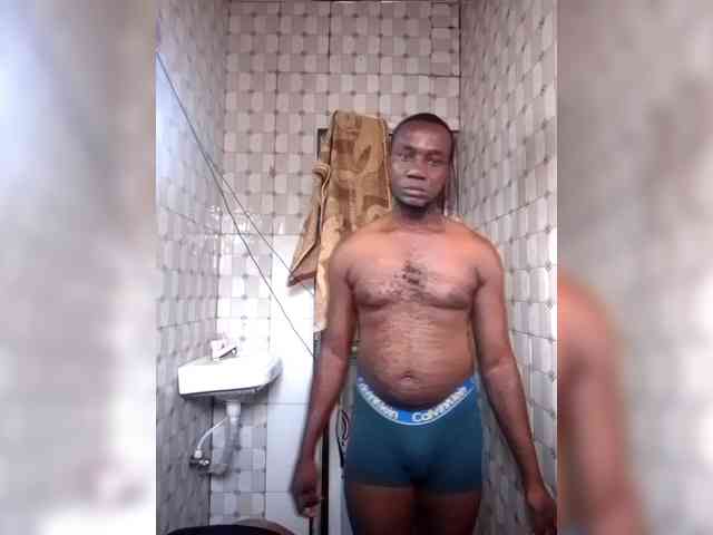 NigerianPusyAndCock webcam