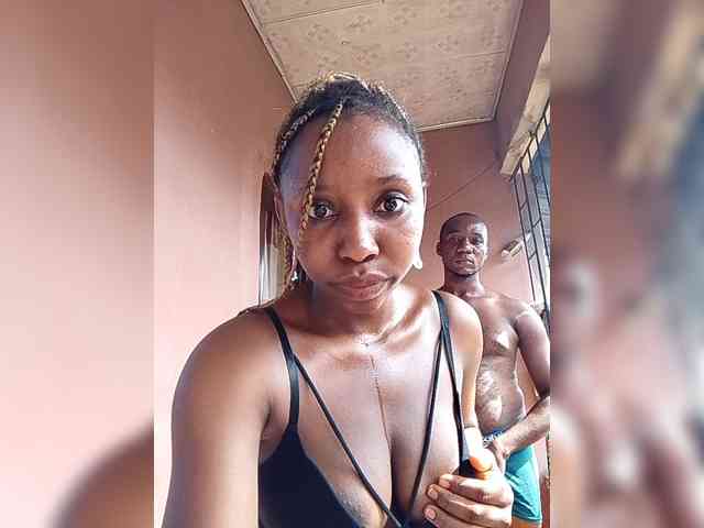 NigerianPusyAndCock webcam