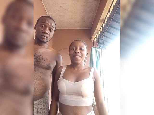 NigerianPusyAndCock webcam