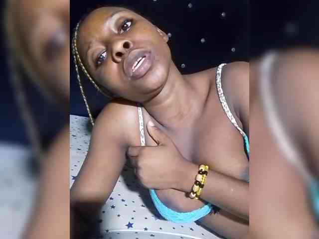 NigerianPusyAndCock webcam