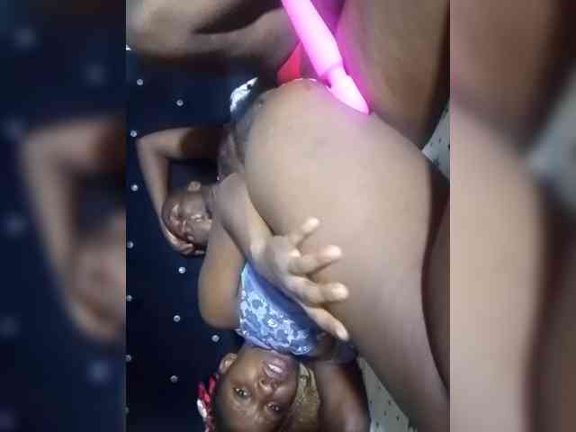 NigerianPusyAndCock webcam