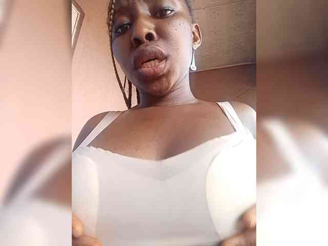 NigerianPusyAndCock webcam