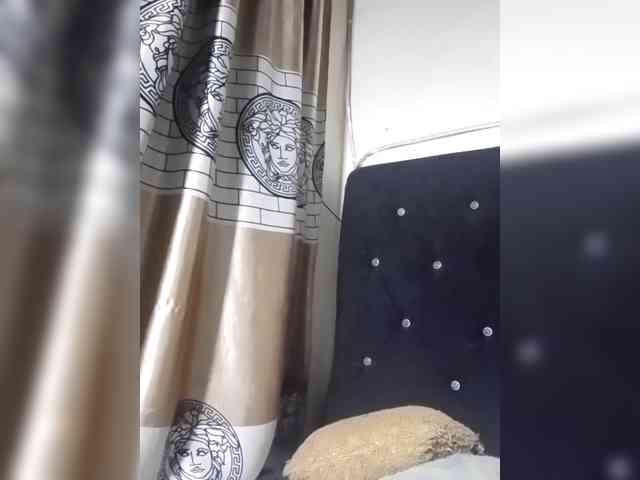 NigerianPusyAndCock webcam