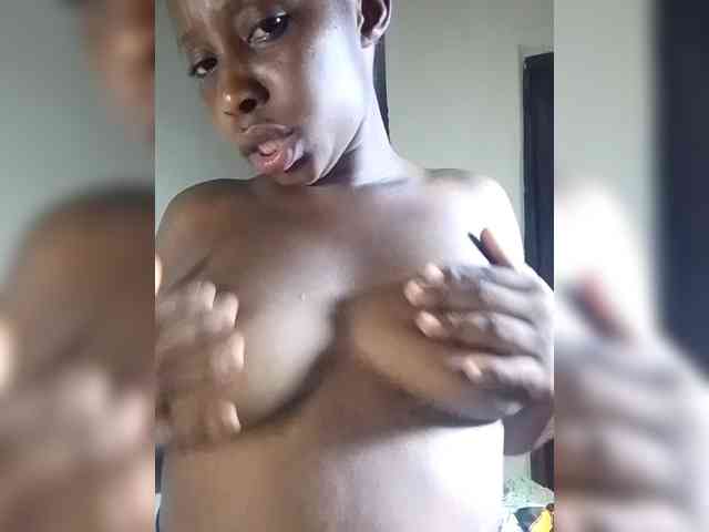 NigerianPusyAndCock webcam