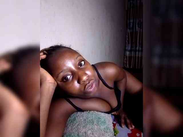 NigerianPusyAndCock webcam