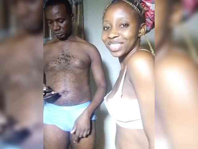 NigerianPusyAndCock webcam