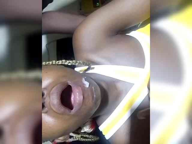 NigerianPusyAndCock webcam