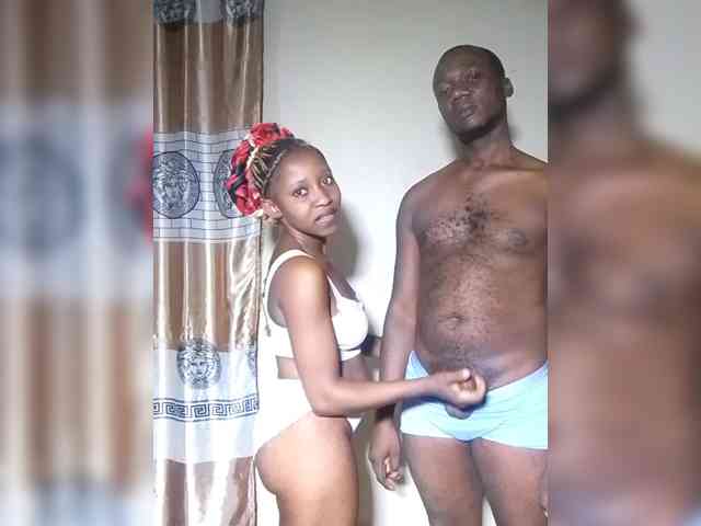 NigerianPusyAndCock webcam