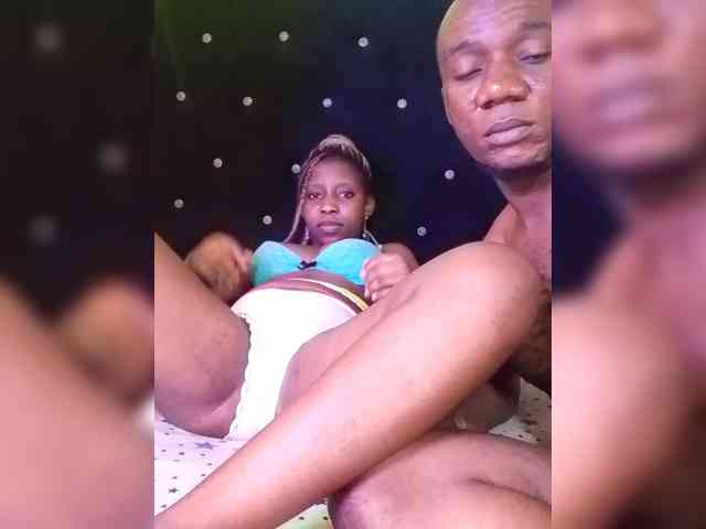 NigerianPusyAndCock webcam