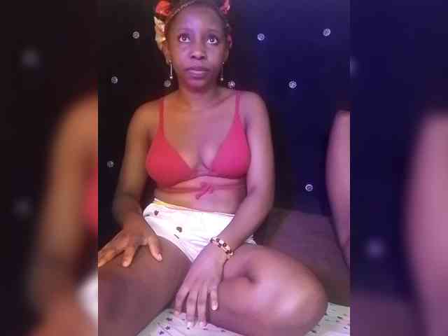 NigerianPusyAndCock webcam