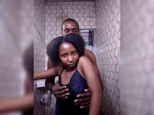 NigerianPusyAndCock webcam