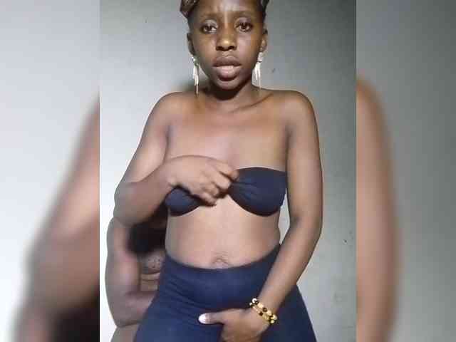 NigerianPusyAndCock webcam