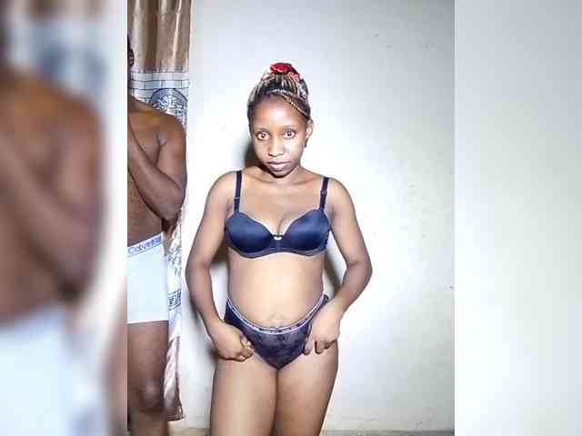 NigerianPusyAndCock webcam