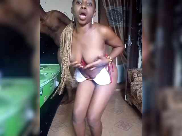 NigerianPusyAndCock webcam