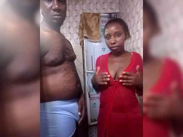 NigerianPusyAndCock webcam