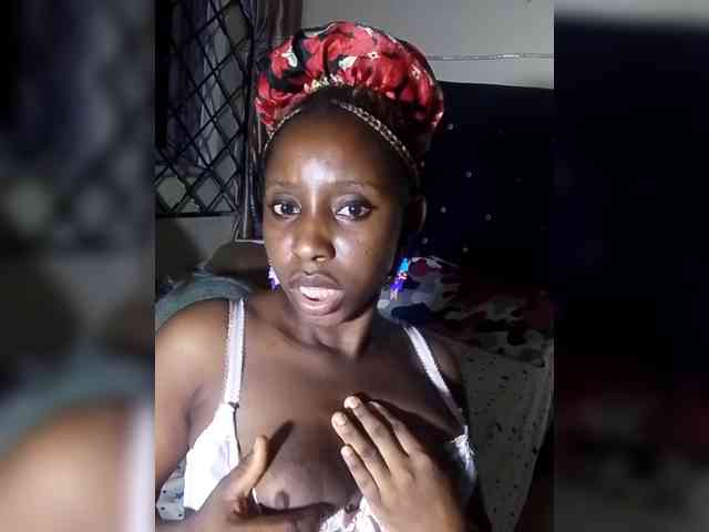 NigerianPusyAndCock webcam