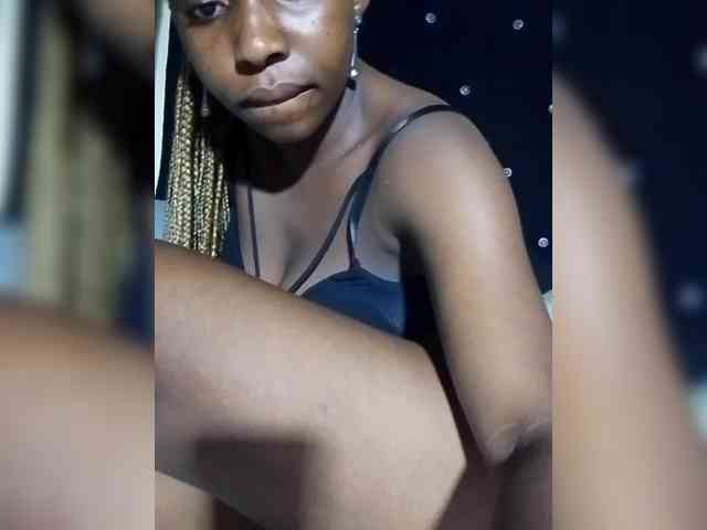 NigerianPusyAndCock webcam