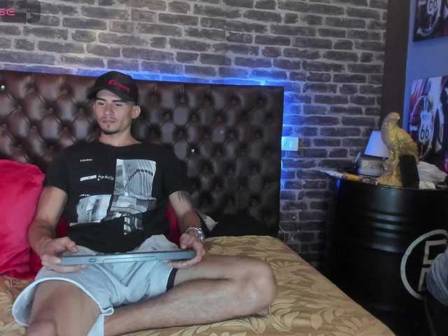 SharonTyga20 — Freechat on BongaCams