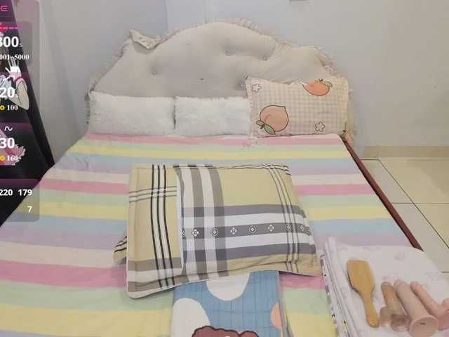 Teahyee's BongaCams show and profile