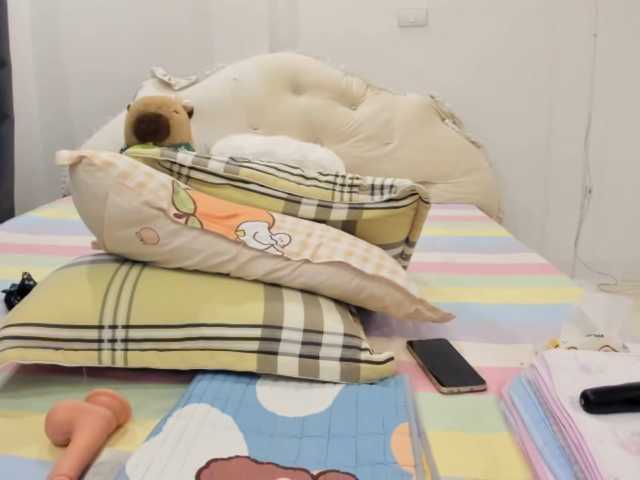 Teahyee's BongaCams show and profile