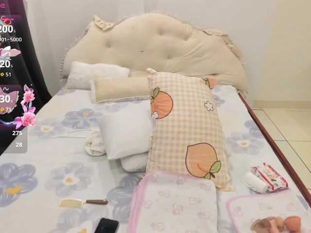 Teahyee's BongaCams show and profile