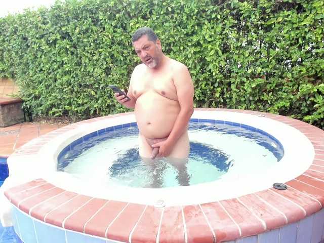 go to chat with hotandfierylatinos2025