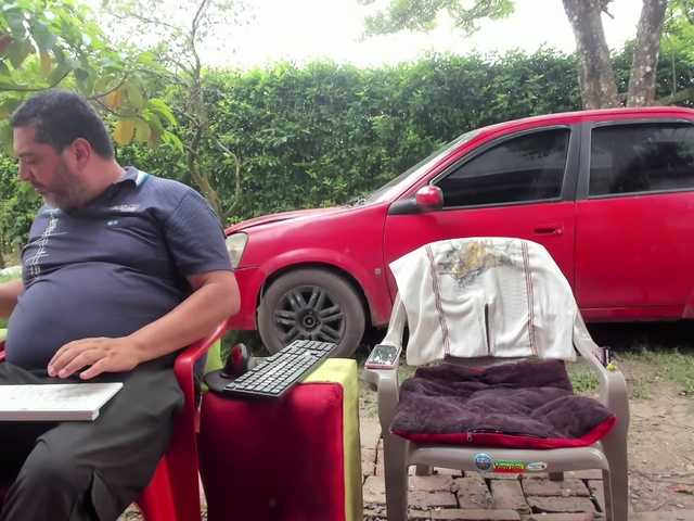 hotandfierylatinos2025's BongaCams show and profile