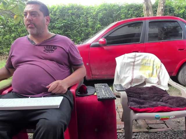 hotandfierylatinos2025's BongaCams show and profile