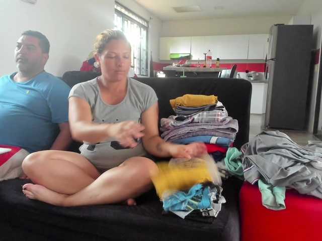 hotandfierylatinos2025's BongaCams show and profile