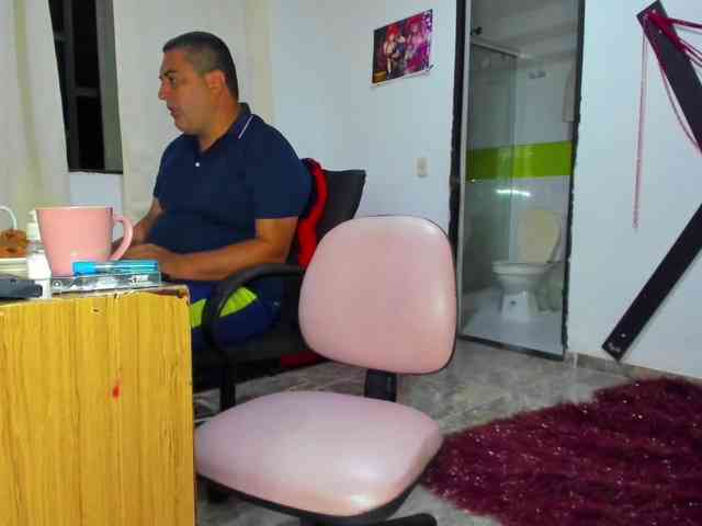 hotandfierylatinos2025 webcam