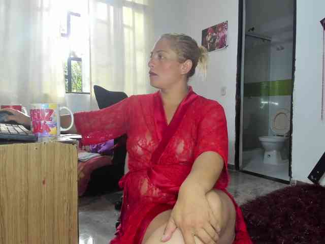 hotandfierylatinos2025 webcam