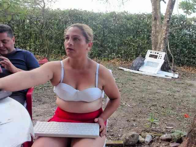 hotandfierylatinos2025 webcam