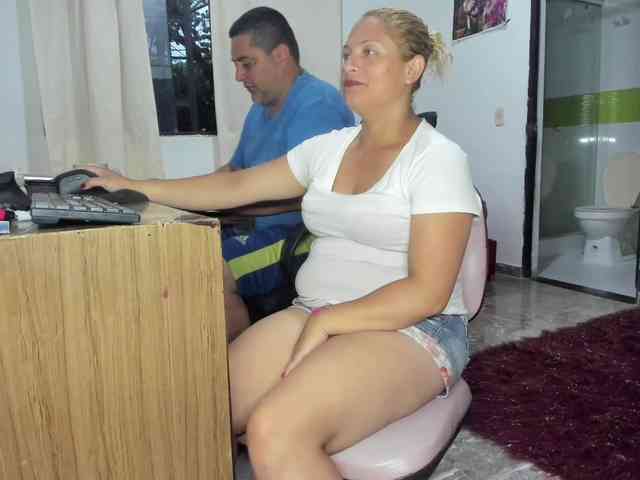 hotandfierylatin... Live Webcam on BongaCams