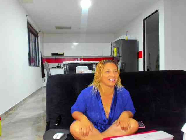 hotandfierylatinos2025 webcam