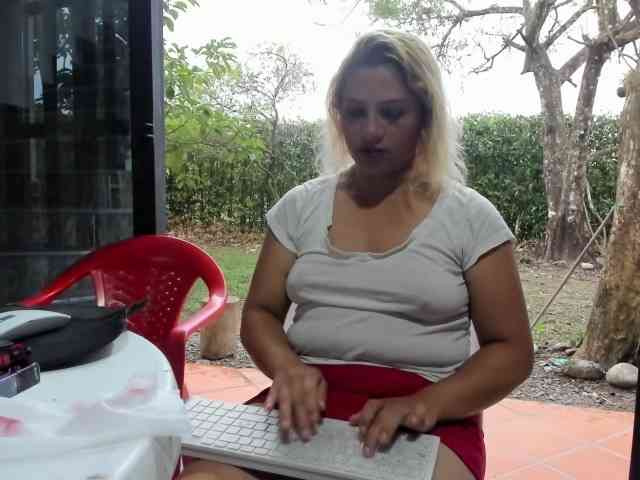 hotandfierylatinos2025 webcam